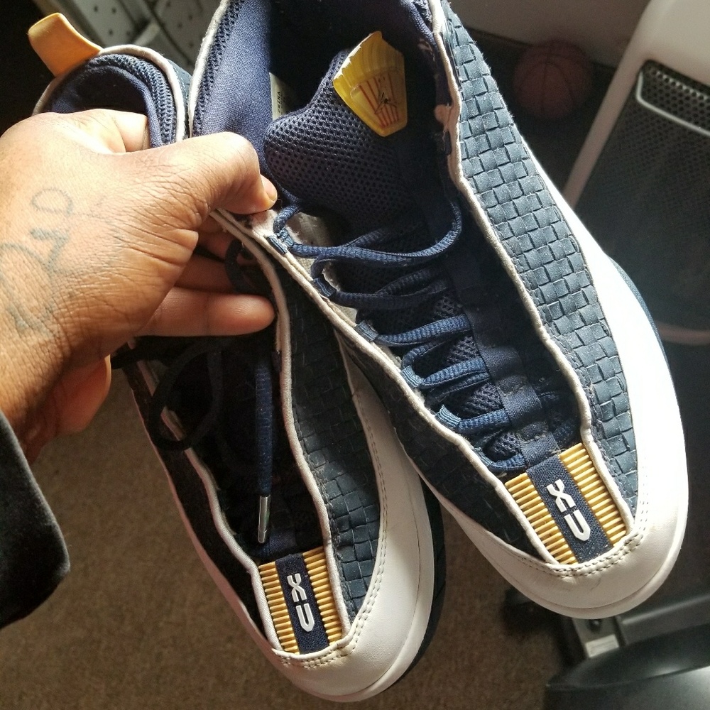 Jordan 15 SE